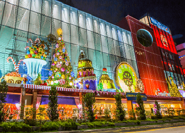 The Centrepoint Lights Up for The Perfect Christmas!